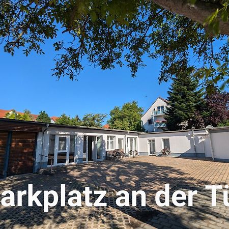 Fewo Urban Gotha-Apartment Ekhof- Am Schlosspark- Parken An Der Der Tuer- Barrierefrei, 900 Meter Zum Bahnhof - Wallbox Ngoại thất bức ảnh